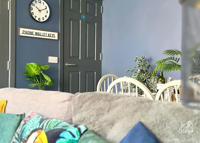 Nyaraló Easter Offer 3 Bedroom For Contractors & Professionals With Free Parking And Netflix Nr Motorway