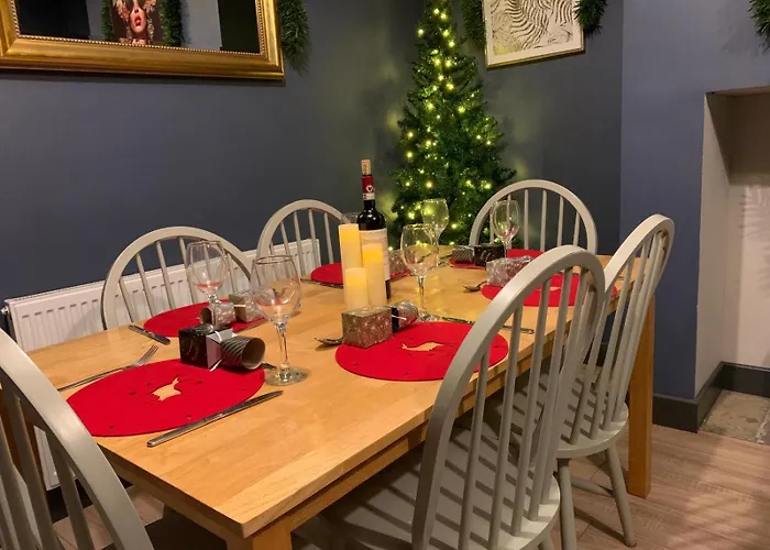 Σπίτι διακοπών Easter Offer 3 Bedroom Leeds Home For Contractors & Professionals With Free Parking And Netflix Nr Motorway Λιντς