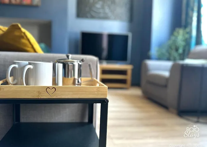 Easter Offer 3 Bedroom Leeds Home For Contractors & Professionals With Free Parking And Netflix Nr Motorway 度假居 *